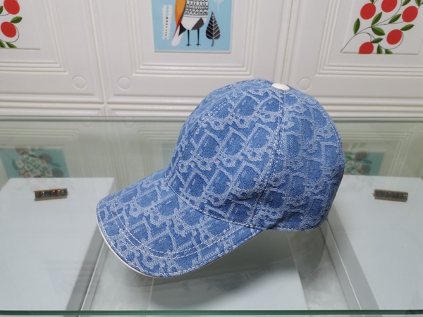 ブランド帽子正面デザイン